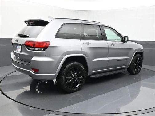2017 Jeep Grand Cherokee Altitude
