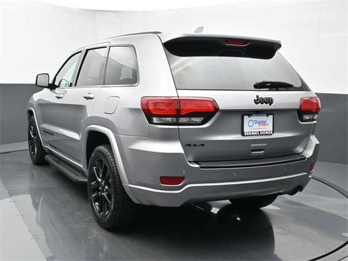 2017 Jeep Grand Cherokee Altitude
