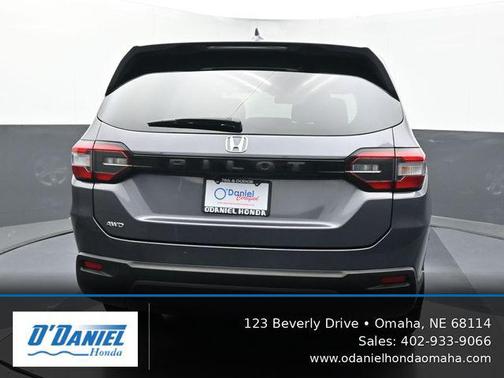 Modern Steel Metallic 2023 Honda Pilot AWD LX