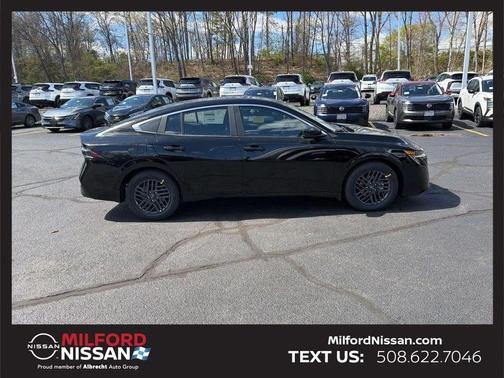 Black 2025 Nissan Sentra SV