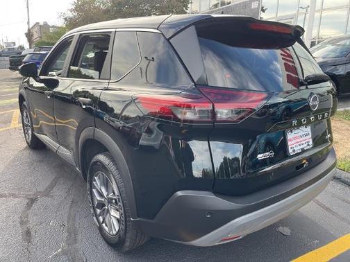 2023 Nissan Rogue S
