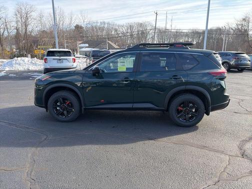 2026 Nissan Rogue Rock Creek