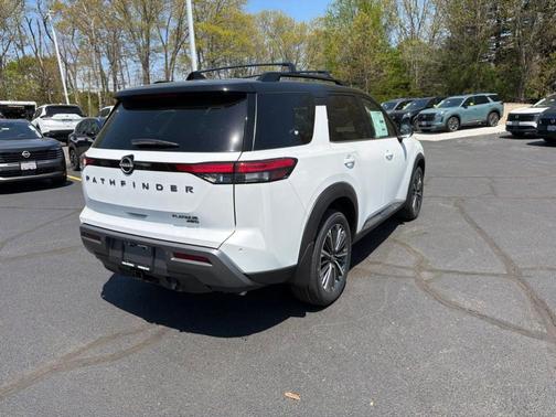 White / Black 2026 Nissan Pathfinder Platinum
