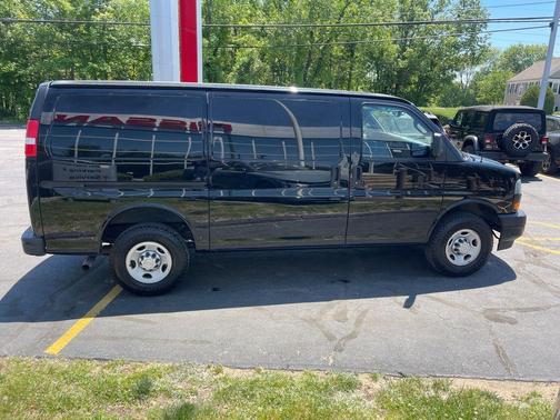 Black 2023 Chevrolet Express 2500 Work Van