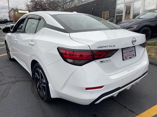 2025 Nissan Sentra SV