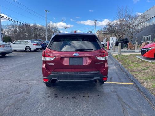 Crimson Red Pearl 2021 Subaru Forester Premium