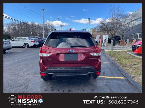 Crimson Red Pearl 2021 Subaru Forester Premium