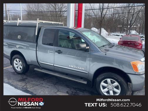 2014 Nissan Titan SV