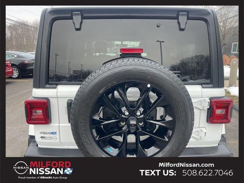 2022 Jeep Wrangler Unlimited 4xe Sahara