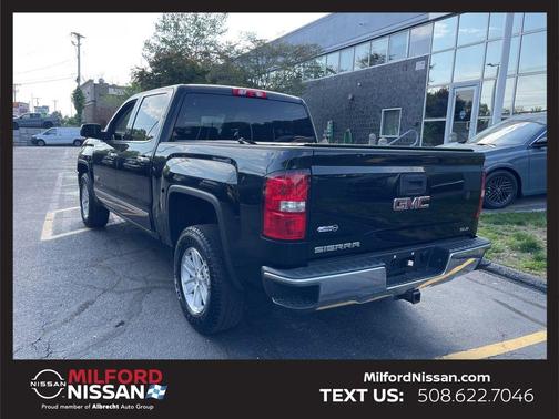 Onyx Black 2018 GMC Sierra 1500 SLE