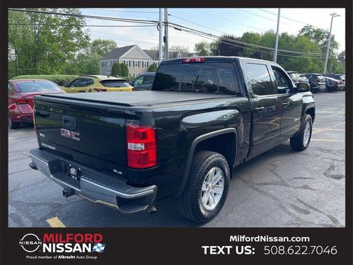 Onyx Black 2018 GMC Sierra 1500 SLE