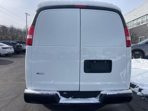 2022 Chevrolet Express 3500 Work Van