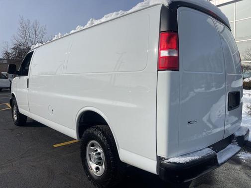 2022 Chevrolet Express 3500 Work Van