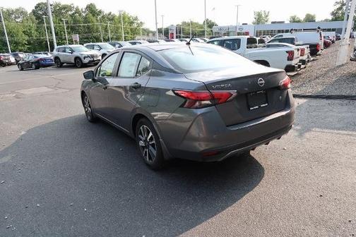 2024 Nissan Versa 1.6 SV