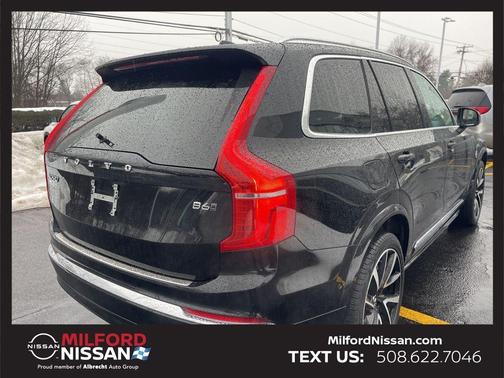 2023 Volvo XC90 B6 Plus 7-Seater