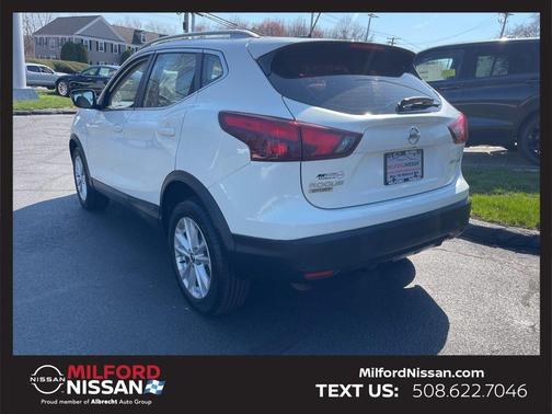 2019 Nissan Rogue Sport SV