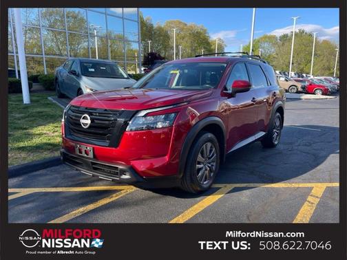 Scarlet Ember 2023 Nissan Pathfinder SV