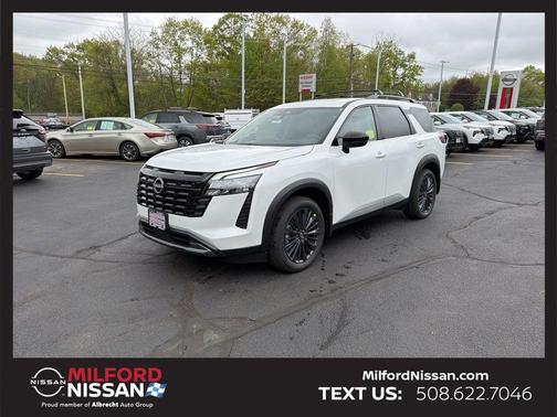 Everest White P 2026 Nissan Pathfinder SL