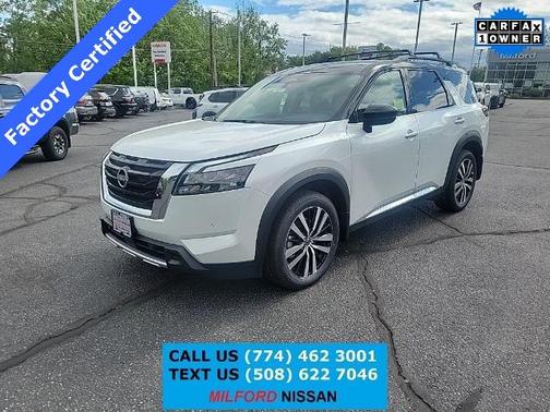 2025 Nissan Pathfinder Platinum