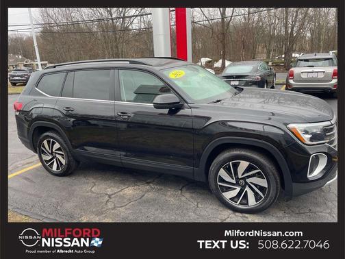 2025 Volkswagen Atlas 2.0T SE