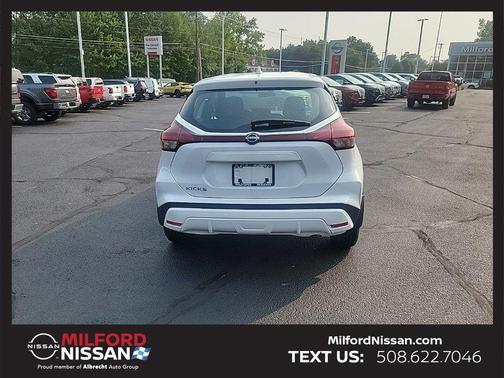 Fresh Powder 2025 Nissan Kicks Play S