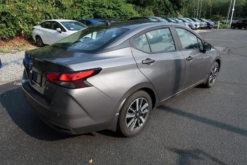 2024 Nissan Versa 1.6 S