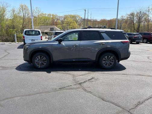 Gun Metallic 2026 Nissan Pathfinder SV