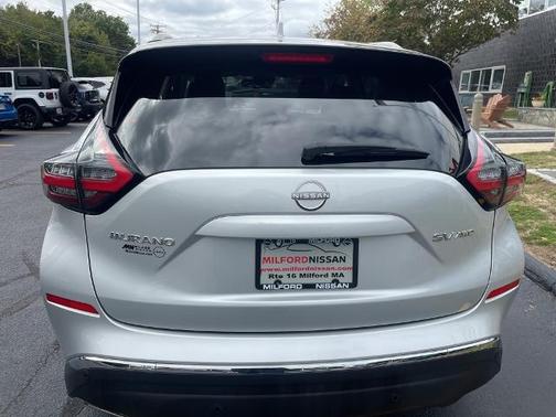 2023 Nissan Murano SV