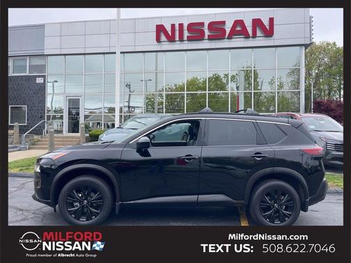 Black 2023 Nissan Rogue SV