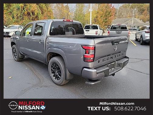 Gun Metallic 2026 Nissan Frontier SV