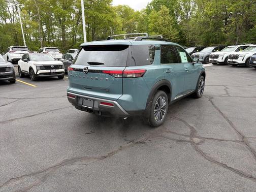 Baltic Teal 2026 Nissan Pathfinder Platinum