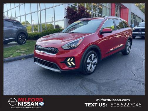 Runway Red 2022 Kia Niro LX