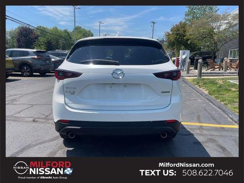 Snowflake White Pearl 2022 Mazda CX-5 2.5 S Preferred Package
