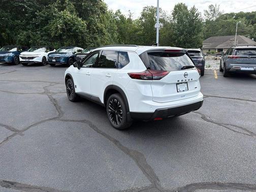 Pearl 2026 Nissan Rogue ARMOR