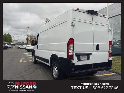 Bright White Clearcoat 2025 RAM ProMaster 2500 High Roof