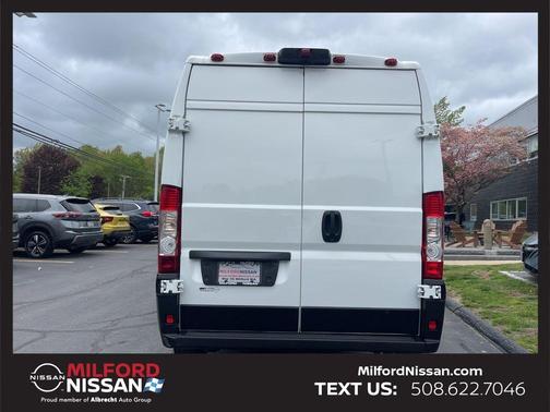 Bright White Clearcoat 2025 RAM ProMaster 2500 High Roof