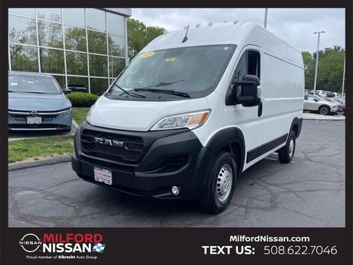 Bright White Clearcoat 2025 RAM ProMaster 2500 High Roof