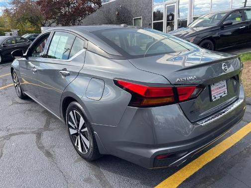 2020 Nissan Altima 2.5 SV