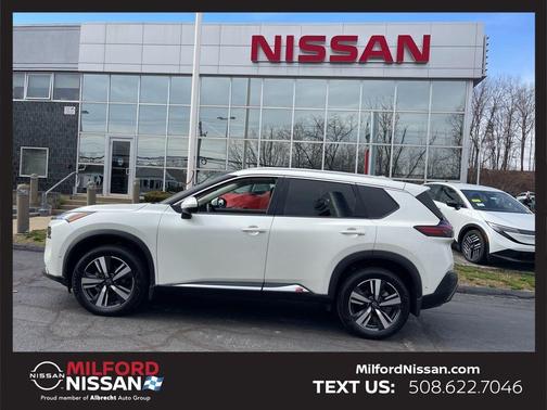 2023 Nissan Rogue SL