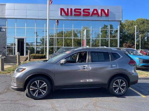 2020 Nissan Rogue SV