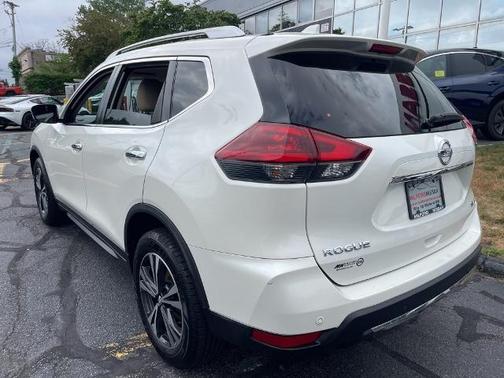 2019 Nissan Rogue SV