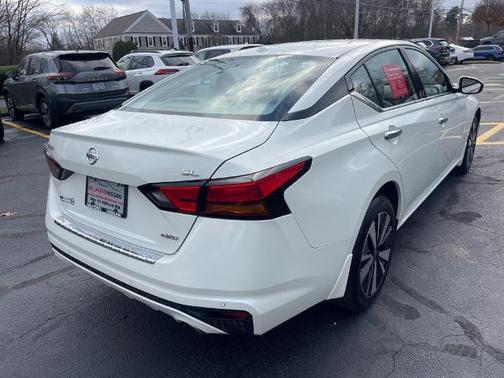 2022 Nissan Altima 2.5 SL