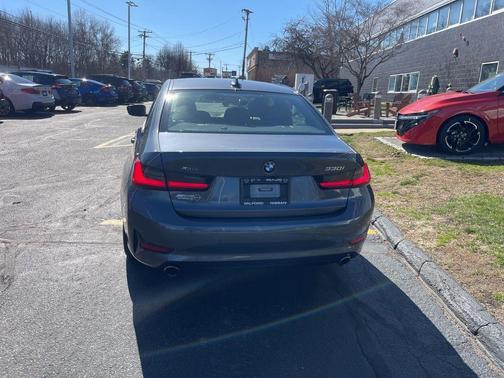Mineral Gray Metallic 2021 BMW 330 i xDrive