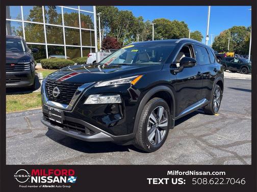 Black 2023 Nissan Rogue SL
