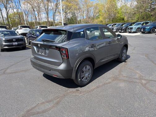 Gun Metallic 2026 Nissan Kicks S