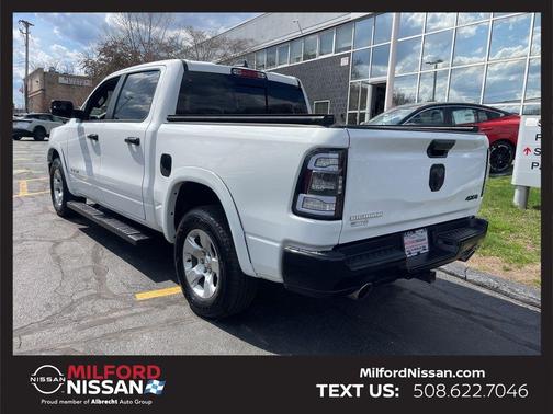 Bright White Clearcoat 2023 RAM 1500 Big Horn