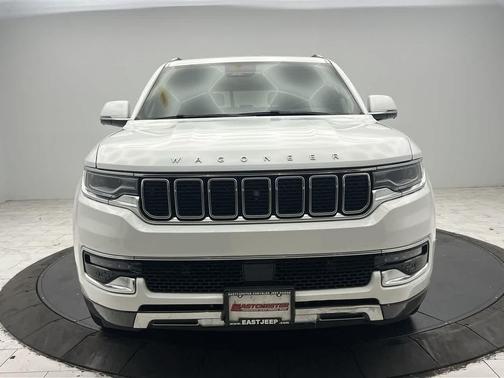 2022 Jeep Wagoneer Series III 4x4