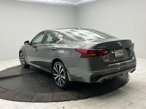 2021 Nissan Altima SR Intelligent AWD