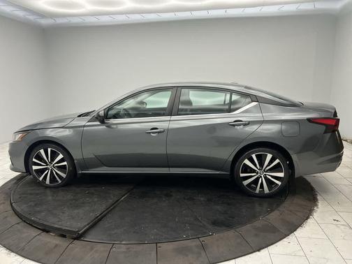 Gun Metallic 2021 Nissan Altima SR Intelligent AWD