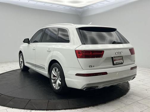 2017 Audi Q7 2.0T Premium